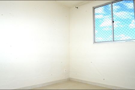 Quarto 1 de apartamento para alugar com 2 quartos, 49m² em Jardim Vitória, Belo Horizonte