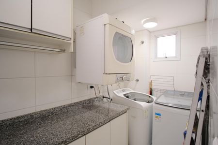 Apartamento para alugar com 180m², 4 quartos e 3 vagasLavanderia