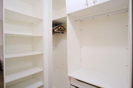Apartamento para alugar com 180m², 4 quartos e 3 vagasCloset da Suíte 1