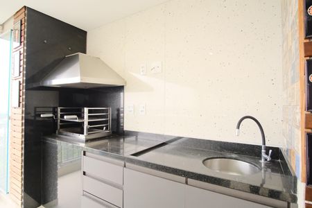 Apartamento para alugar com 180m², 4 quartos e 3 vagasVaranda