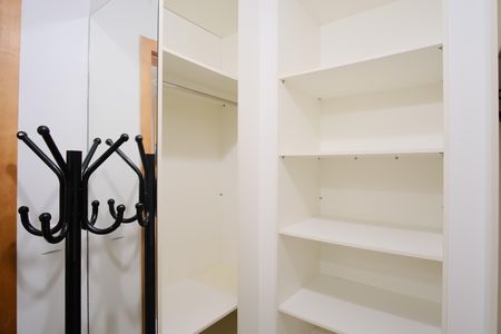 Apartamento para alugar com 180m², 4 quartos e 3 vagasCloset da Suíte 1