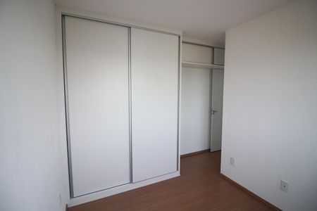Quarto 1 de apartamento para alugar com 2 quartos, 54m² em Jk, Contagem