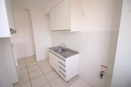 Apartamento para alugar com 54m², 2 quartos e 2 vagasCozinha e Área de Serviço