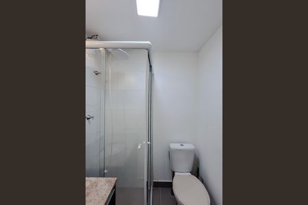 Studio para alugar com 30m², 1 quarto e sem vaga Studio para alugar com 30m², 1 quarto e sem vagaBanheiro