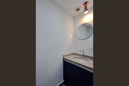 Studio para alugar com 30m², 1 quarto e sem vaga Studio para alugar com 30m², 1 quarto e sem vagaBanheiro