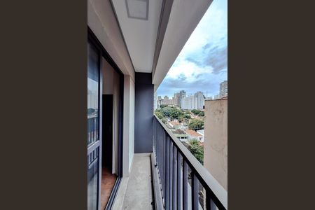 Studio para alugar com 30m², 1 quarto e sem vaga Studio para alugar com 30m², 1 quarto e sem vagaVaranda