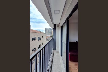 Studio para alugar com 30m², 1 quarto e sem vaga Studio para alugar com 30m², 1 quarto e sem vagaVaranda
