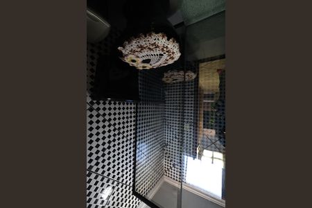 Apartamento à venda com 55m², 2 quartos e 1 vaga Apartamento à venda com 55m², 2 quartos e 1 vagaBanheiro