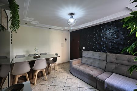 Apartamento à venda com 55m², 2 quartos e 1 vaga Apartamento à venda com 55m², 2 quartos e 1 vagaSala