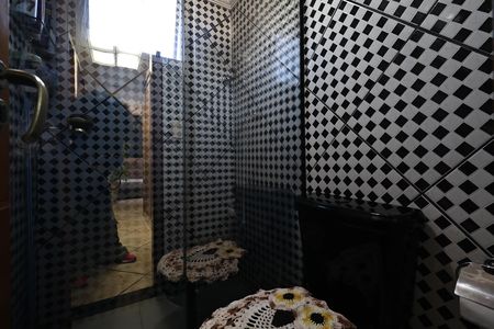 Apartamento à venda com 55m², 2 quartos e 1 vaga Apartamento à venda com 55m², 2 quartos e 1 vagaBanheiro