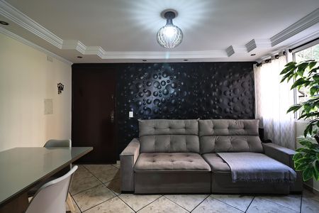 Apartamento à venda com 55m², 2 quartos e 1 vaga Apartamento à venda com 55m², 2 quartos e 1 vagaSala
