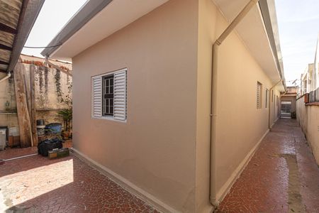Quintal de casa para alugar com 3 quartos, 128m² em Vila Marieta, São Paulo