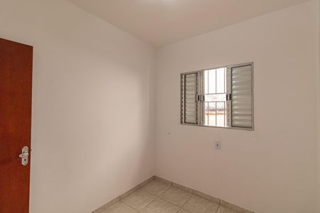 Casa para alugar com 128m², 3 quartos e 2 vagasQuarto 2