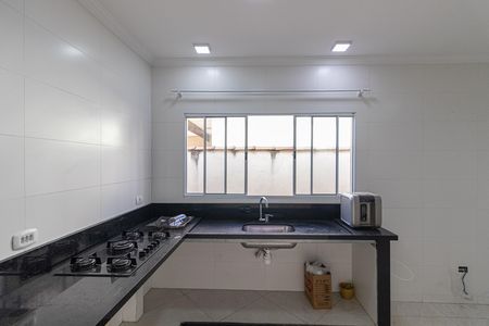 Casa para alugar com 128m², 3 quartos e 2 vagasCozinha 