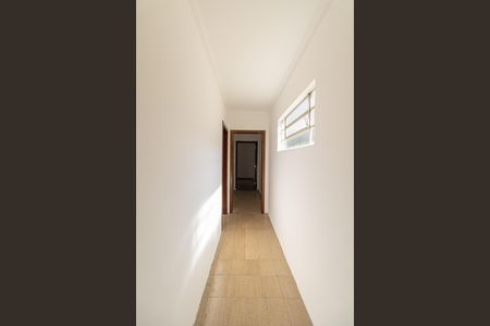 Casa para alugar com 128m², 3 quartos e 2 vagasCorredor
