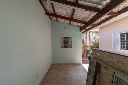 Área de Serviço  de casa para alugar com 3 quartos, 128m² em Vila Marieta, São Paulo