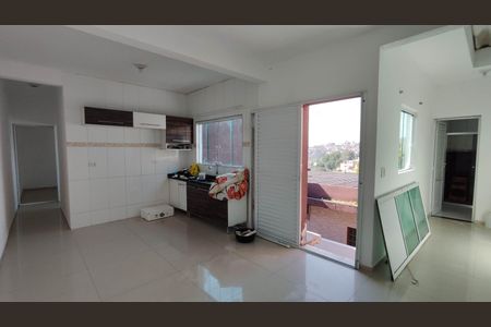 Casa para alugar com 70m², 2 quartos e sem vaga Casa para alugar com 70m², 2 quartos e sem vagaCozinha e Área de Serviço