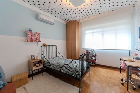 Apartamento à venda com 240m², 4 quartos e 1 vaga Apartamento à venda com 240m², 4 quartos e 1 vagaQuarto 1