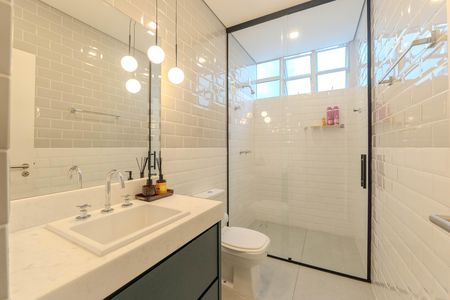 Apartamento à venda com 240m², 4 quartos e 1 vaga