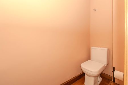 Apartamento à venda com 240m², 4 quartos e 1 vaga Apartamento à venda com 240m², 4 quartos e 1 vagaLavabo