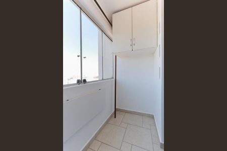 Varanda da sala de apartamento para alugar com 1 quarto, 40m² em Santana, São Paulo