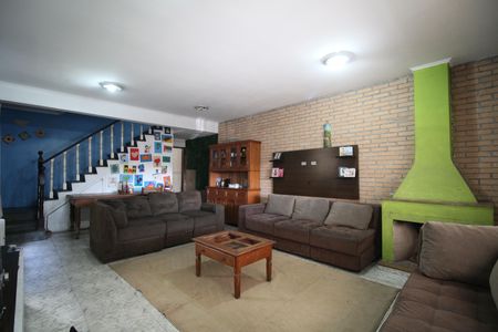 Sala de casa à venda com 4 quartos, 250m² em Jardim Paris, São Paulo