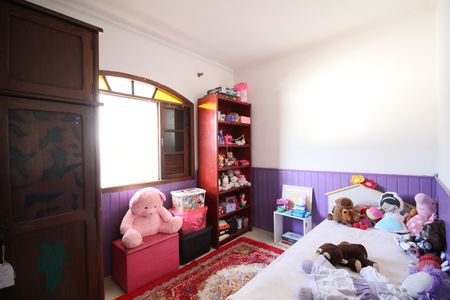 Casa à venda com 250m², 4 quartos e 2 vagasQuarto 1
