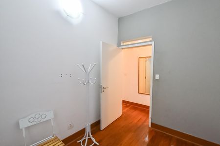 Casa à venda com 540m², 11 quartos e sem vaga Casa à venda com 540m², 11 quartos e sem vagaQuarto 4