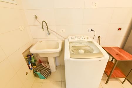 Casa à venda com 540m², 11 quartos e sem vaga Casa à venda com 540m², 11 quartos e sem vagaCozinha 2