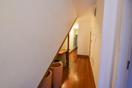 Casa à venda com 540m², 11 quartos e sem vaga Casa à venda com 540m², 11 quartos e sem vagaHall de entrada