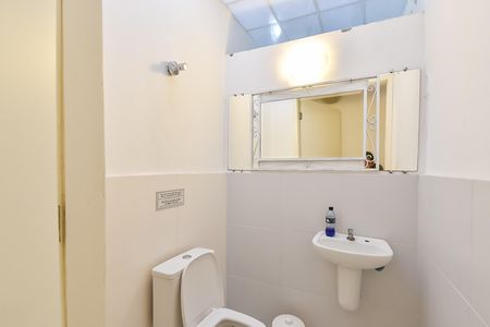 Casa à venda com 540m², 11 quartos e sem vaga Casa à venda com 540m², 11 quartos e sem vagaLavabo