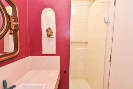 Casa à venda com 540m², 11 quartos e sem vaga Casa à venda com 540m², 11 quartos e sem vagaBanheiro 2