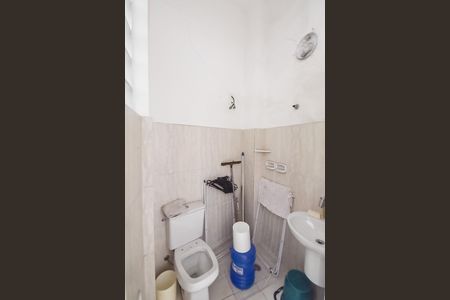 Casa à venda com 540m², 11 quartos e sem vaga Casa à venda com 540m², 11 quartos e sem vagaBanheiro de serviço