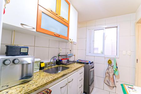 Casa para alugar com 86m², 2 quartos e 1 vaga Casa para alugar com 86m², 2 quartos e 1 vagaCozinha