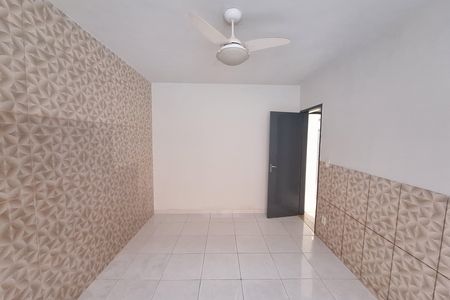Quarto 3 de casa para alugar com 3 quartos, 62m² em Jardim Primavera, Duque de Caxias