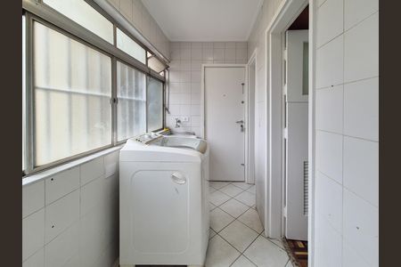Apartamento para alugar com 125m², 3 quartos e 2 vagas Apartamento para alugar com 125m², 3 quartos e 2 vagasÁrea de Serviço