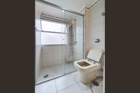 Apartamento para alugar com 125m², 3 quartos e 2 vagas Apartamento para alugar com 125m², 3 quartos e 2 vagasBanheiro