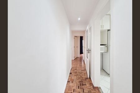 Apartamento para alugar com 125m², 3 quartos e 2 vagas Apartamento para alugar com 125m², 3 quartos e 2 vagasCorredor