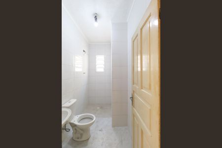 Banheiro de casa para alugar com 1 quarto, 80m² em Vila Medeiros, São Paulo