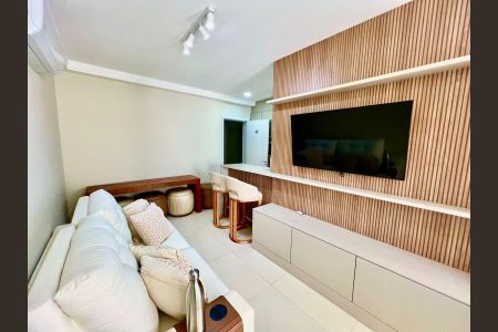 Apartamento para alugar com 65m², 2 quartos e 1 vaga Apartamento para alugar com 65m², 2 quartos e 1 vagaSala