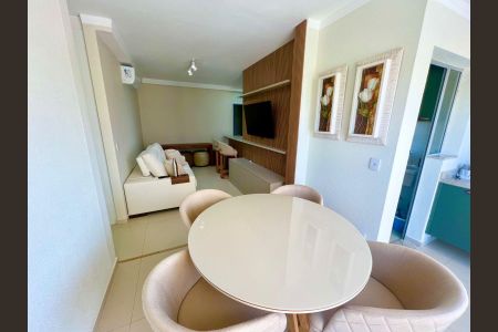 Apartamento para alugar com 65m², 2 quartos e 1 vaga Apartamento para alugar com 65m², 2 quartos e 1 vagaSala de Jantar