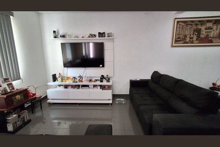 Casa à venda com 4 quartos, 258m² em Vila Vivaldi, São Bernardo do Campo