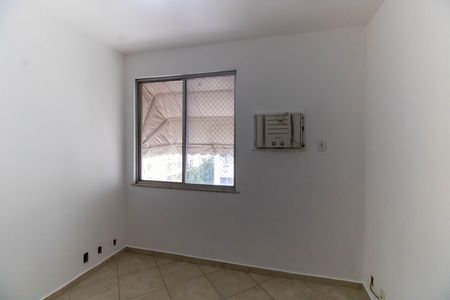 Quarto  de apartamento para alugar com 2 quartos, 70m² em Santa Rosa, Niterói