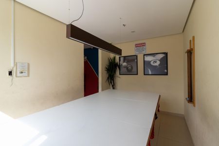 Apartamento para alugar com 49m², 2 quartos e 1 vaga Apartamento para alugar com 49m², 2 quartos e 1 vagaÁrea comum - Sala de Jogos