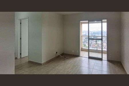 Sala  de apartamento para alugar com 3 quartos, 73m² em Jardim Henriqueta, Taboão da Serra