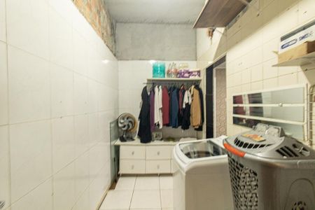 Casa à venda com 134m², 3 quartos e 2 vagas Casa à venda com 134m², 3 quartos e 2 vagasÁrea de Serviço