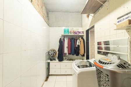 Casa à venda com 134m², 3 quartos e 2 vagas Casa à venda com 134m², 3 quartos e 2 vagasÁrea de Serviço