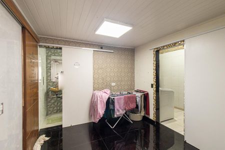 Casa à venda com 134m², 3 quartos e 2 vagas Casa à venda com 134m², 3 quartos e 2 vagasQuarto 2 Suite