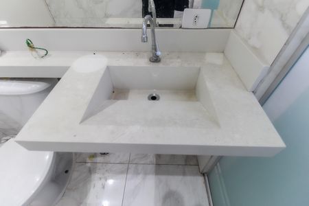 Apartamento para alugar com 52m², 2 quartos e 1 vaga Apartamento para alugar com 52m², 2 quartos e 1 vagaBanheiro