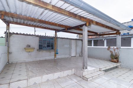 Casa para alugar com 70m², 2 quartos e 1 vaga Casa para alugar com 70m², 2 quartos e 1 vagaVaranda